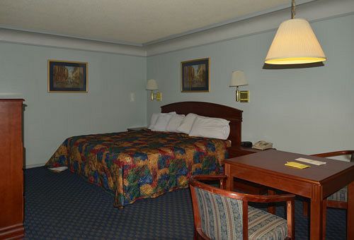 Whitten Inn Ван-Хорн Экстерьер фото